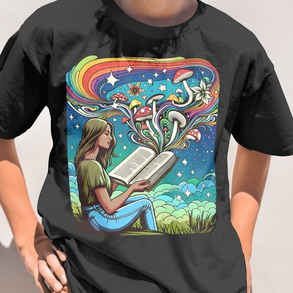 Gildan Soft Style New Dreamy Reading T Shirt - Picture 1 of 6